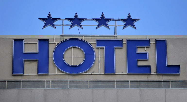 Is the Official Hotel Rating System Sinking into the Past?